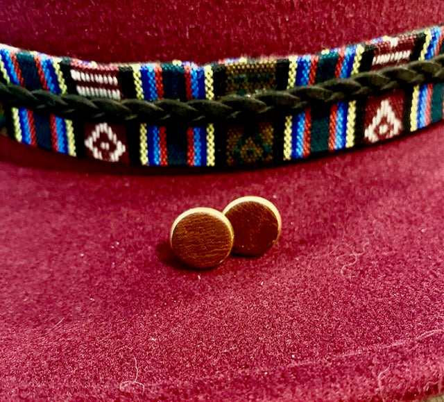 Leather earrings brown
