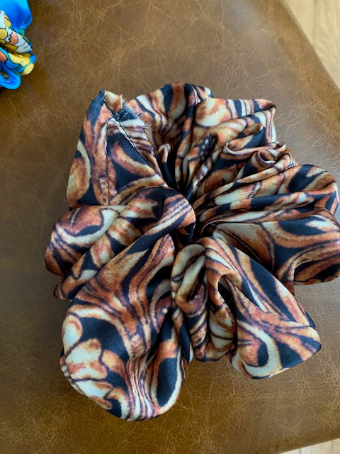 Silk scrunchie
